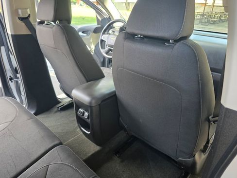 Used 2016 Chevrolet Colorado LT w/ LT Convenience Package image 32