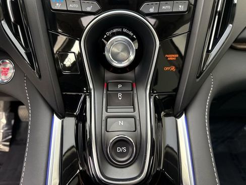 Used 2022 Acura RDX AWD w/ Advance Package image 17