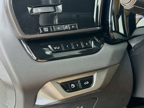 Used 2023 Lexus RX 350 Premium Plus w/ Accessory Package (Z1) image 10