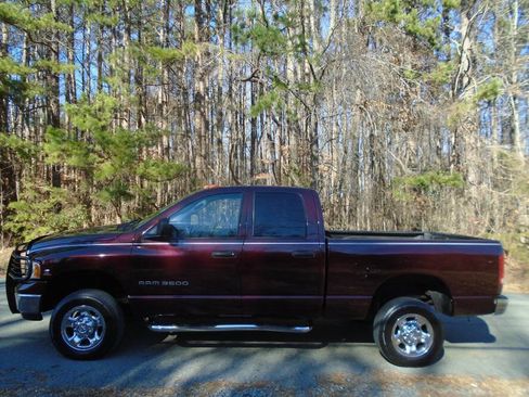 Used 2004 Dodge Ram 3500 Truck SLT w/ Trailer Tow Group image 8