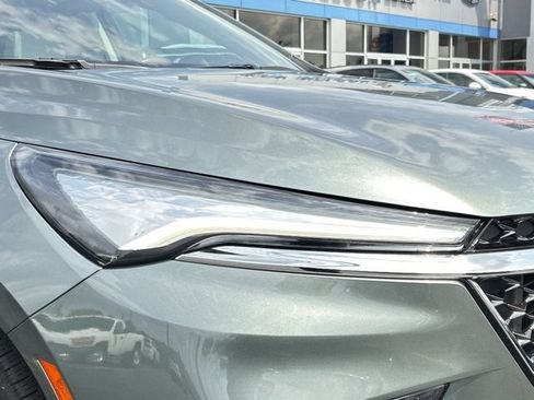 Used 2023 Buick Enclave Avenir w/ LPO, Floor Liner Package AWD/4WD image 19