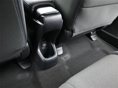 Used 2022 Honda HR-V Sport image 17