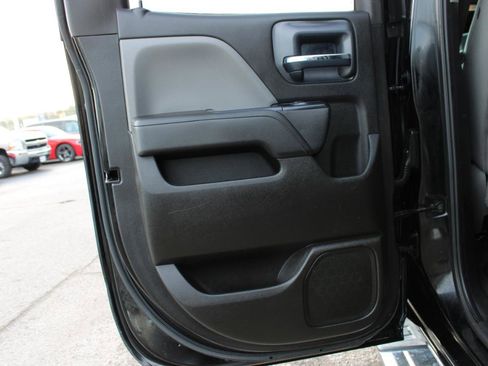 Used 2018 Chevrolet Silverado 1500 Custom w/ Custom Value Package image 36