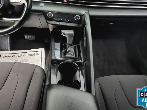 Used 2021 Hyundai Elantra SEL w/ Convenience Package image 37
