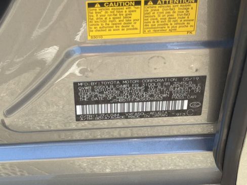 Used 2019 Lexus LS 500 image 9