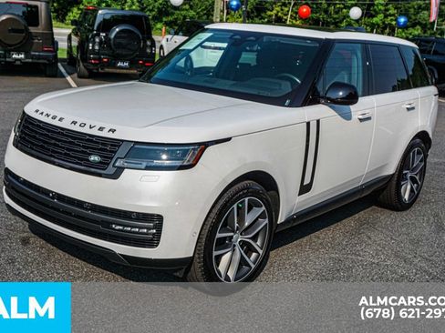 Used 2024 Land Rover Range Rover SE AWD/4WD image 14