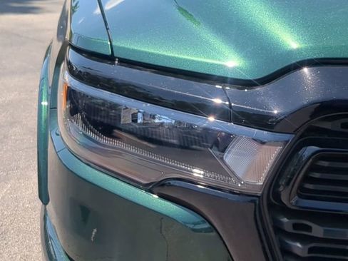 New 2026 RAM 1500 4x4 Crew Cab image 10