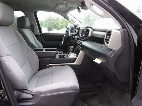 Used 2024 Toyota Tundra SR5 image 21