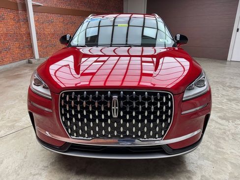 Used 2023 Lincoln Corsair Reserve image 8