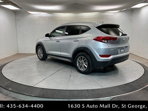 Used 2017 Hyundai Tucson SE Plus image 3