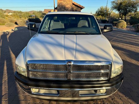 Used 2002 Dodge Ram 2500 Truck SLT Quad Cab Long Bed 2WD image 3