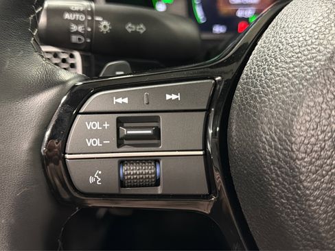 Used 2025 Honda Civic Sport image 22