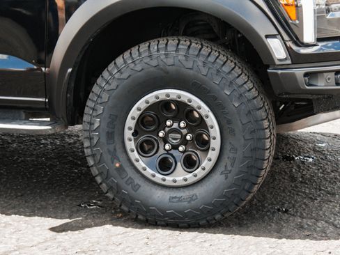 Used 2024 Ford F150 Raptor AWD/4WD image 4