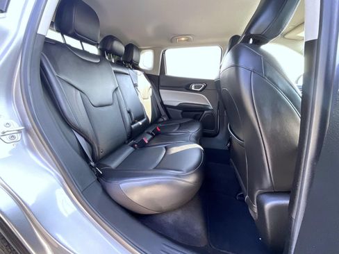 Used 2022 Jeep Compass Limited AWD/4WD image 20