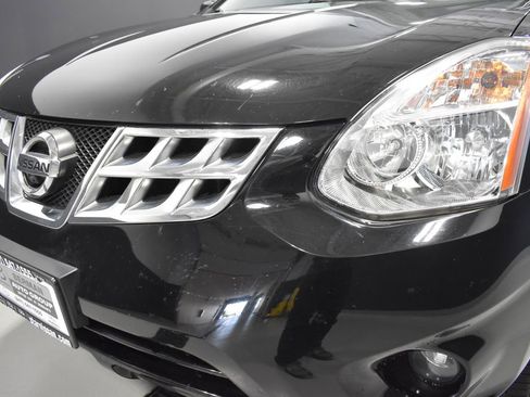 Used 2013 Nissan Rogue SL AWD/4WD image 8