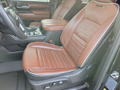 Used 2024 GMC Sierra 2500 Denali Ultimate w/ Max Trailering Package image 13