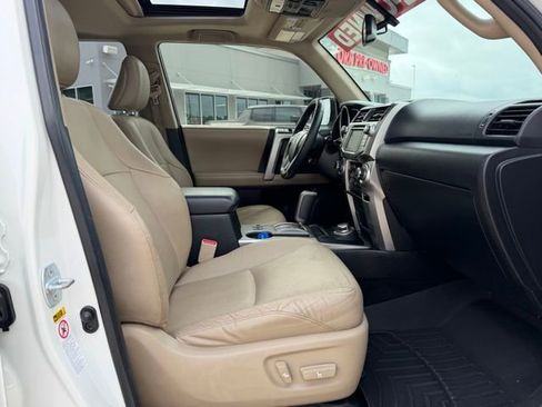 Used 2012 Toyota 4Runner Limited AWD/4WD image 10
