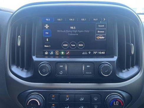 Used 2021 Chevrolet Colorado Z71 AWD/4WD image 13
