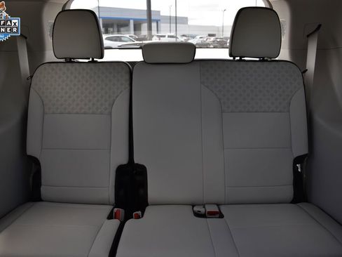 Used 2026 GMC Acadia Denali w/ Super Cruise Package FWD image 13