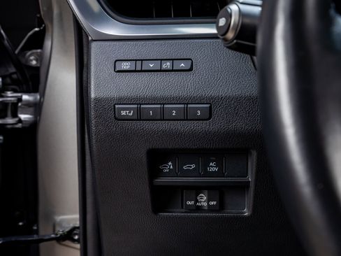 Used 2024 Lexus GX 550 w/ Accessory Package (Z1) AWD/4WD image 21