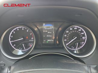 Used 2023 Toyota Camry SE video 2