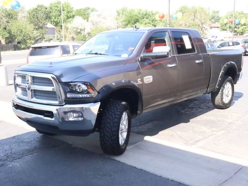 Used 2014 RAM 3500 Laramie Longhorn w/ Convenience Group AWD/4WD image 16