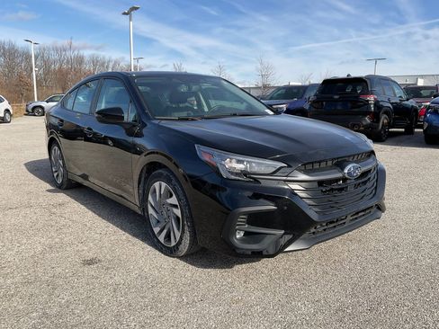 Used 2025 Subaru Legacy Limited image 4