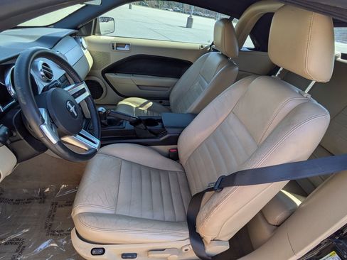 Used 2007 Ford Mustang GT image 16
