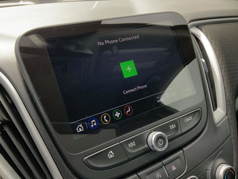 Used 2024 Chevrolet Malibu LT image 37