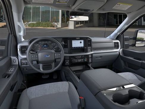 New 2026 Ford F250 XLT image 9
