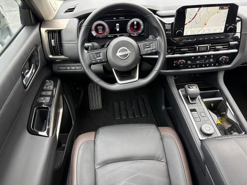 Certified 2025 Nissan Pathfinder Platinum w/ Cargo Package image 24