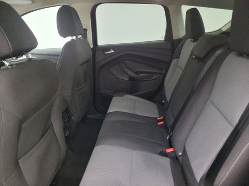 Used 2017 Ford Escape SE AWD/4WD image 18