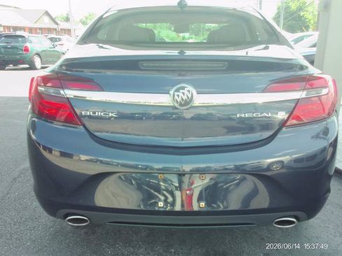 Used 2016 Buick Regal FWD image 4