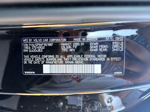 Used 2023 Volvo XC90 B5 Plus w/ Protection Package Premier image 36