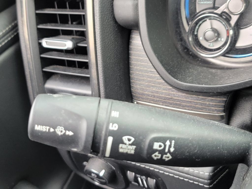 Used 2019 RAM 1500 Limited w/ Bed Utility Group AWD/4WD image 19