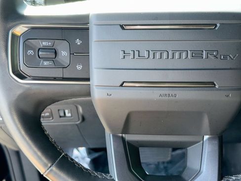 Used 2025 GMC Hummer EV 3X AWD/4WD image 17