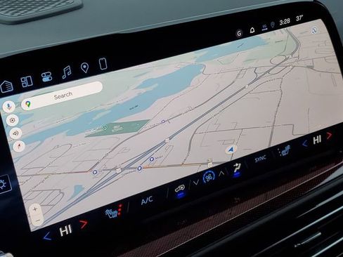 New 2026 Chevrolet Traverse Z71 w/ Enhanced Driving Package image 14