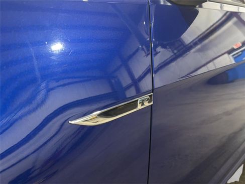 Used 2016 Volkswagen Golf R 4-Door AWD/4WD image 34
