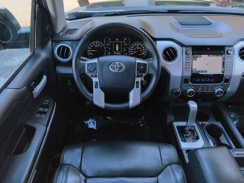 Used 2018 Toyota Tundra Limited w/ Limited Premium Package AWD/4WD image 16