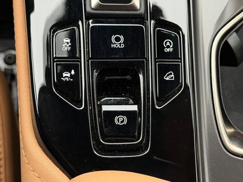 Certified 2025 Lexus NX 350 AWD w/ Cold Area Package image 35