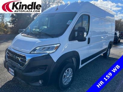 New 2025 RAM ProMaster 2500 w/ Quick Order Package 22G SLT