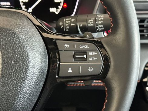 Certified 2025 Honda Pilot TrailSport image 31