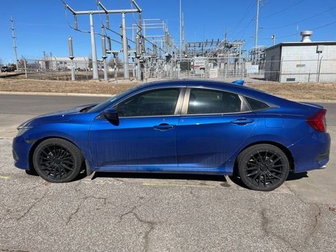 Used 2016 Honda Civic EX-T image 10