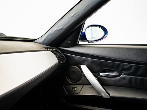 Used 2007 BMW M Roadster image 33