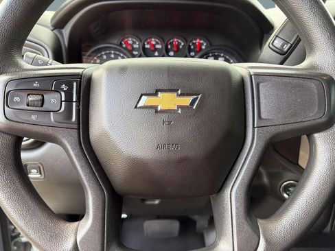 Certified 2025 Chevrolet Silverado 1500 Custom w/ LPO, Dark Essentials Package RWD image 17