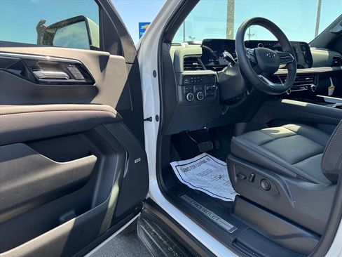 New 2025 Chevrolet Suburban RST w/ RST Capability Package image 14