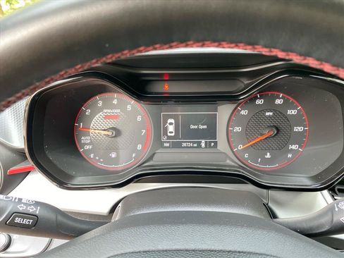 Used 2024 Chevrolet Trax RS w/ Driver Confidence Package FWD image 20