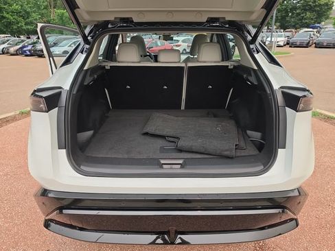 Used 2023 Nissan Ariya FWD image 20