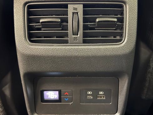 Used 2023 Nissan Rogue SL w/ SL Premium Package AWD/4WD image 19