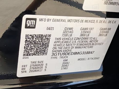 Used 2021 GMC Sierra 1500 SLT AWD/4WD image 38